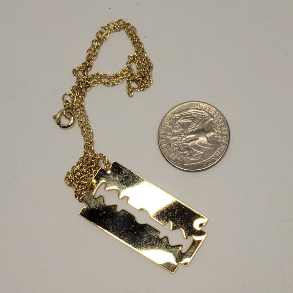 ▪︎New! Rafael Necklace - Picture 3 of 6